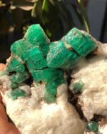 Awesome Emerald Specimen of 3420 carat - Image 2