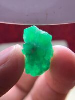 14.31ct Swat Emerald Crystal – A Natural Jewel of Exceptional Form - Image 6