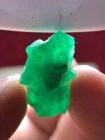 14.31ct Swat Emerald Crystal – A Natural Jewel of Exceptional Form - Image 7