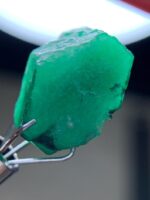 9.31ct Swat Emerald Crystal: Raw Green Gemstone - Image 7