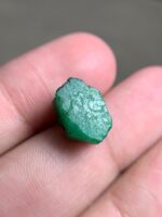 9.31ct Swat Emerald Crystal: Raw Green Gemstone - Image 8
