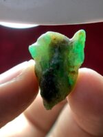 24.31ct Laghman Emerald Crystal: A Majestic Statement of Natural Elegance - Image 3