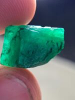 Exquisite Swat Emerald Crystal: 14.48ct of Natural Brilliance - Image 7