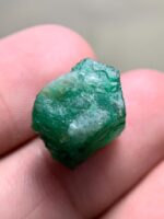 Exquisite Swat Emerald Crystal: 14.48ct of Natural Brilliance - Image 8