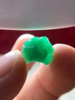 8.27ct Emerald Crystal from Swat: Raw Elegance in Every Facet - Image 5