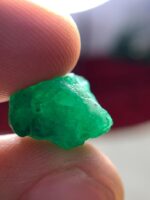 16.21 Ct Swat Emerald Crystal – Natural Untreated Gemstone - Image 7