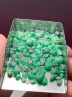 55.27ct Swat Emerald Rough Lot – Compact, Natural Crystals with Deep Color - Image 4