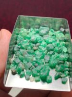 55.27ct Swat Emerald Rough Lot – Compact, Natural Crystals with Deep Color - Image 6