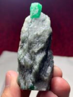 Behold the 673.0ct Emerald Specimen: A Giant Gem of Unmatched Beauty and Rarity - Image 10