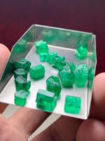 Discovering a 42 Carat Swat Emerald Rough: Sizes, Potential and Insights - Image 13