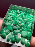 77.75ct Swat Emerald Rough Lot: Natural Green Gemstone Crystals - Image 7