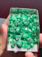 78ct Swat Emerald Rough Lot – Vivid Natural Green from Pakistan’s Gemstone Valley - Image 5