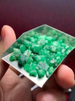 78ct Swat Emerald Rough Lot – Vivid Natural Green from Pakistan’s Gemstone Valley - Image 7