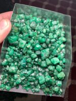 A Massive 2492-Carat Swat Emerald Rough Lot — A Deep Look Into Scale, Quality & Potential - Image 6