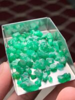 Emerald Rough Lot Overview – 65.46 Carats from Swat - Image 10