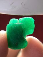 Swat Emerald Spotlight: 19.50 ct Giant Crystal Enters the Collection - Image 8