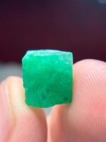 8.60ct Swat Emerald Crystal – Vivid Green Raw Beauty from Pakistan - Image 5