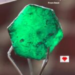 A 3.93ct Swat Emerald Crystal: Natural Elegance from Pakistan’s Emerald Valley