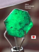 A 3.93ct Swat Emerald Crystal: Natural Elegance from Pakistan’s Emerald Valley