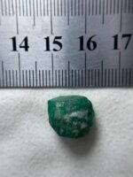 Exploring the 12.50ct Emerald Crystal: A Remarkable Gem of Rich Color and Impressive Size - Image 3