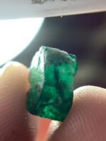 A 3.93ct Swat Emerald Crystal: Natural Elegance from Pakistan’s Emerald Valley - Image 7