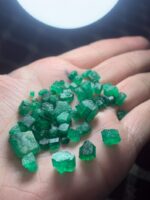 77.20-Carat Swat Emerald Rough: Raw Potential in Every Piece - Image 12