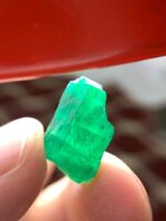10.56 ct Swat Emerald Crystal – A Majestic Natural Gem - Image 12