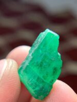 10.56 ct Swat Emerald Crystal – A Majestic Natural Gem - Image 5