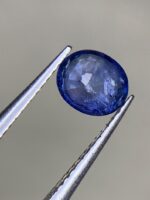 Elegant Sparkle: 0.79ct Sri Lankan Sapphire with Exquisite Clarity and Cut - Image 6