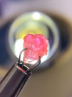 Rare 0.740 ct Hackmanite with Strong Tenebrescent Color Change and Fluorescent from Afghanistan - Image 6