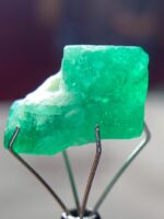 14.90ct Swat Emerald Crystal – Bold, Natural Green Gemstone with Impressive Size - Image 4