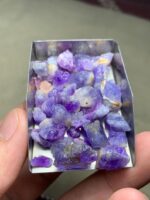 105 ct Afghan Hackmanite Rough Lot – Large Crystal Parcel with Strong Color Potential - Image 10