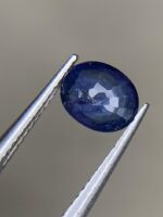 Brilliance in Blue: 0.86ct Heated Sri Lankan Sapphire with Elegant Proportions - Image 3