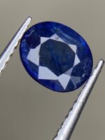 Brilliance in Blue: 0.86ct Heated Sri Lankan Sapphire with Elegant Proportions - Image 6