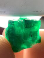 Discover the Radiance of the 10.15ct Emerald Crystal: A Gemstone of Timeless Elegance - Image 2
