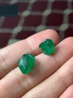 11.40 ct Swat Emerald Crystals: Compact Gems With Intense Green - Image 9
