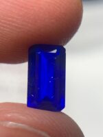 Exquiste 0.85 carat Rectangular Step Cut Blue Hauyne - Image 5