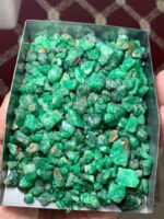 A Giant from the Mountains: 1132-Carat Emerald Rough Lot from Swat (14.75 × 12.30 × 11.70 mm) - Image 12