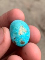 Captivating Afghan Turquoise: A 30.85 ct Cabochon Gem - Image 3