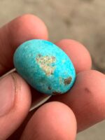 Captivating Afghan Turquoise: A 30.85 ct Cabochon Gem - Image 5
