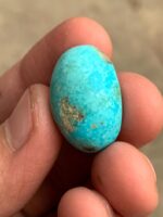 Captivating Afghan Turquoise: A 30.85 ct Cabochon Gem - Image 10