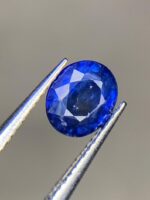 Striking Beauty: 0.93ct Heated Sapphire with Vibrant Blue Charm - Image 2