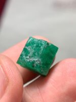 15.60ct Swat Emerald Crystal – Striking Natural Green with Impressive Form - Image 2