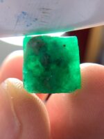 15.60ct Swat Emerald Crystal – Striking Natural Green with Impressive Form - Image 7