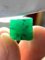 15.60ct Swat Emerald Crystal – Striking Natural Green with Impressive Form - Image 10