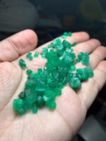 227 ct Swat Emerald Rough Lot – High-Volume Natural Gem Material - Image 5