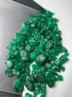 106.15ct Swat Emerald Rough Lot (10x8x6mm): Natural Untreated Green Crystals from Pakistan - Image 8