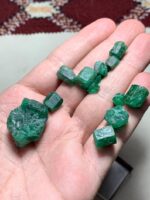 117.35ct Swat Emerald Rough – A Monumental Collection of Natural Gems - Image 3