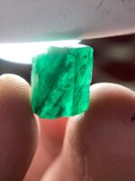 117.35ct Swat Emerald Rough – A Monumental Collection of Natural Gems - Image 7