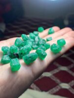 199.65 ct Swat Emerald Rough: Natural Gems With Strong Potential - Image 3